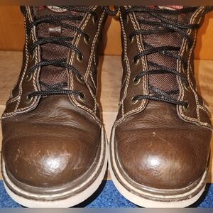 Mens sz9.5 Brahma boots